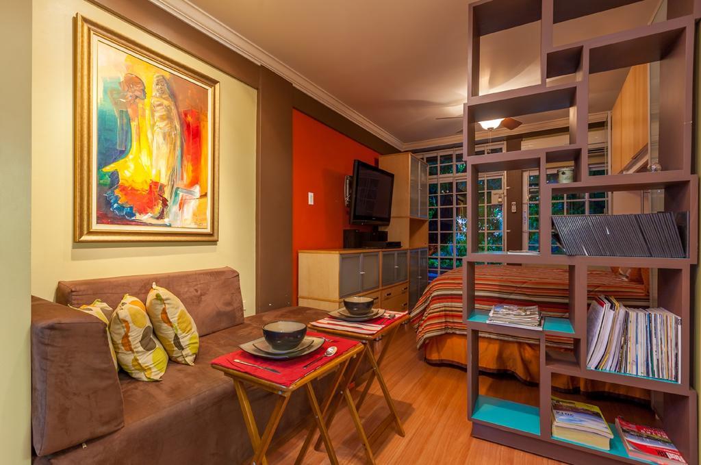 Choose To Be Happy At Seymour # 9 And #16 - Studio Apartments Kingston Room photo