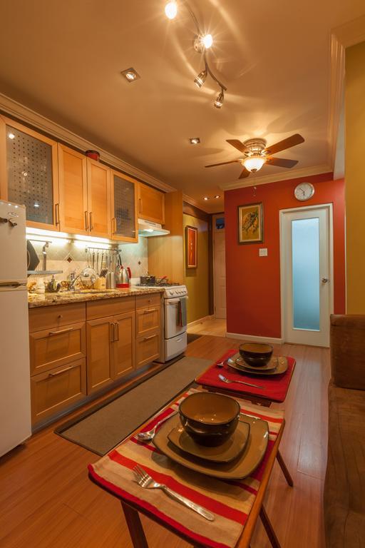Choose To Be Happy At Seymour # 9 And #16 - Studio Apartments Kingston Room photo